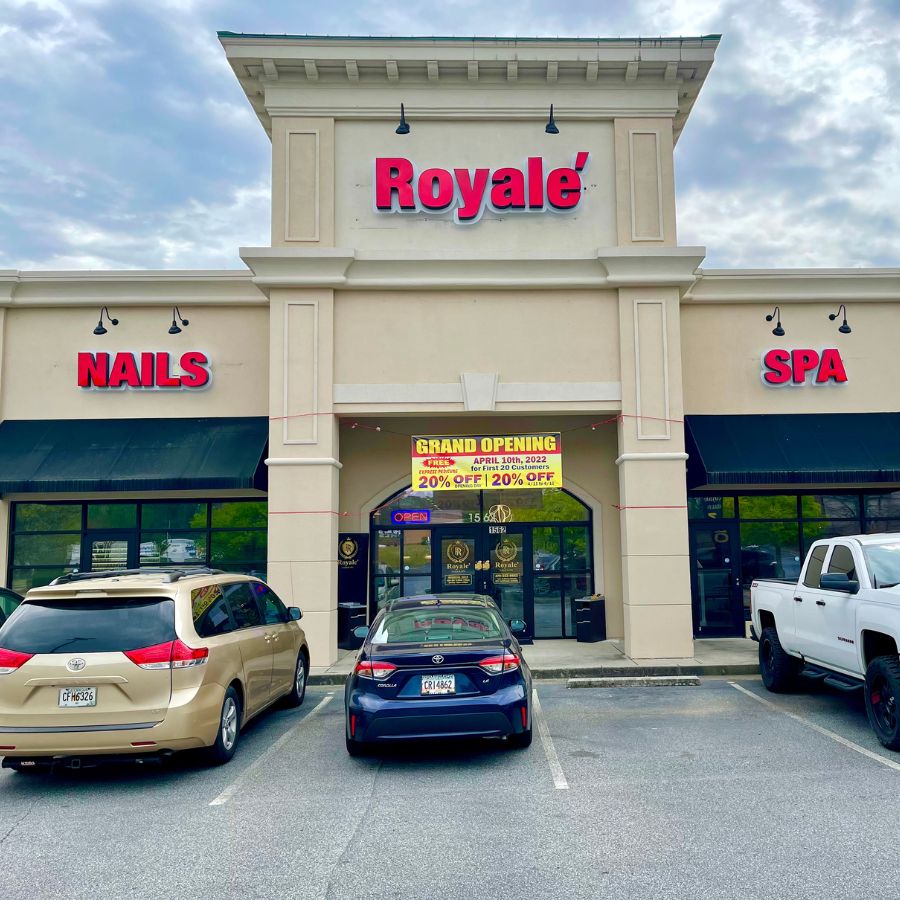ROYALE' NAILS SPA - CUMMING