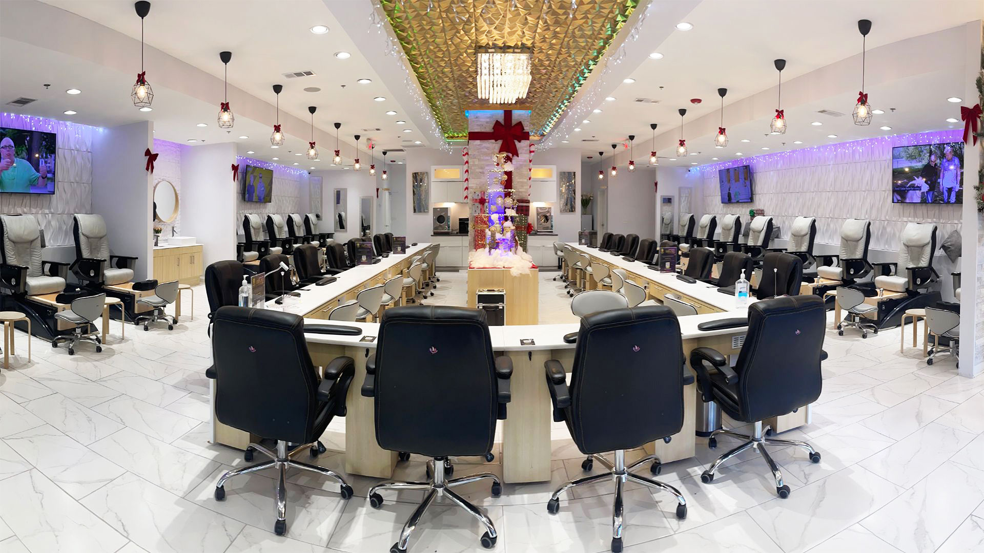 ROYALE' NAILS SPA - CUMMING