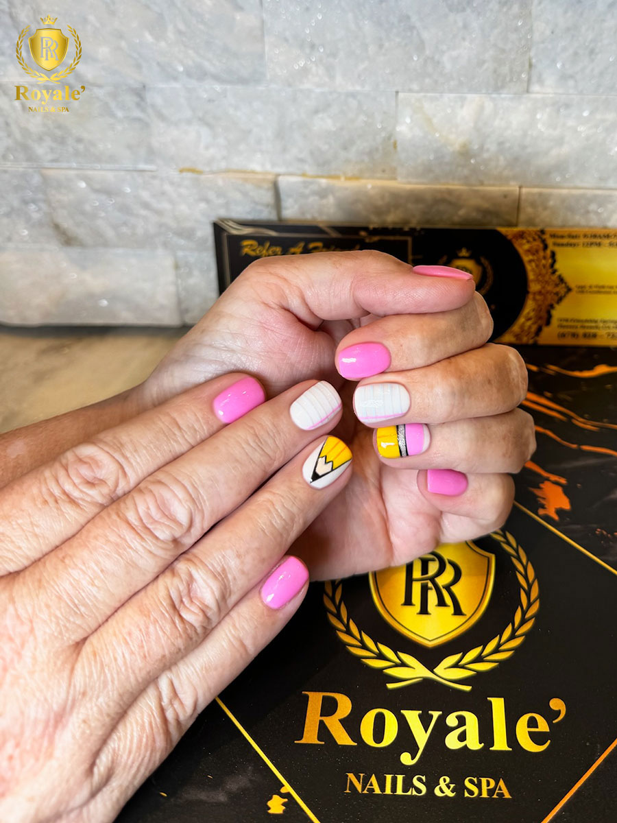 ROYALE' NAILS SPA - CUMMING