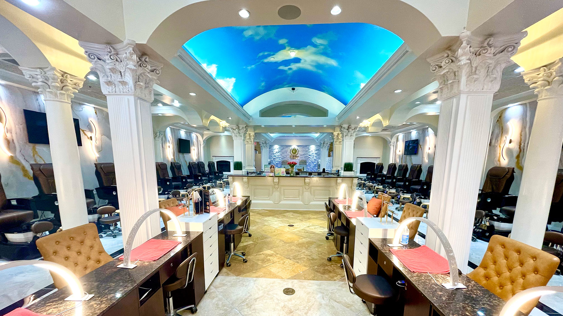 ROYALE' NAILS SPA - CUMMING